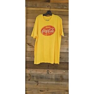 Authentic D-Lab Coca‎ Cola Coke Men's Yellow Shirt Size 2XL BEBA BIEN FRIA Coke